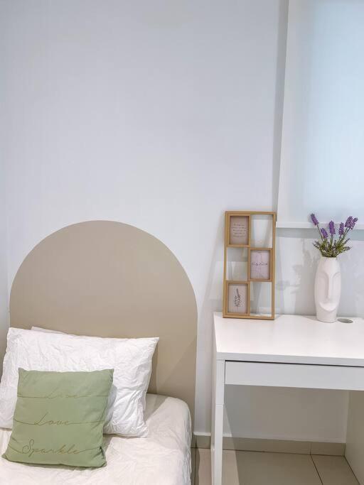 Apartment Kenwingston Skyloft Doorsteps To Brt Subang Usj