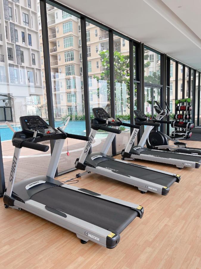 Apartment Kenwingston Skyloft Doorsteps To Brt Subang Usj