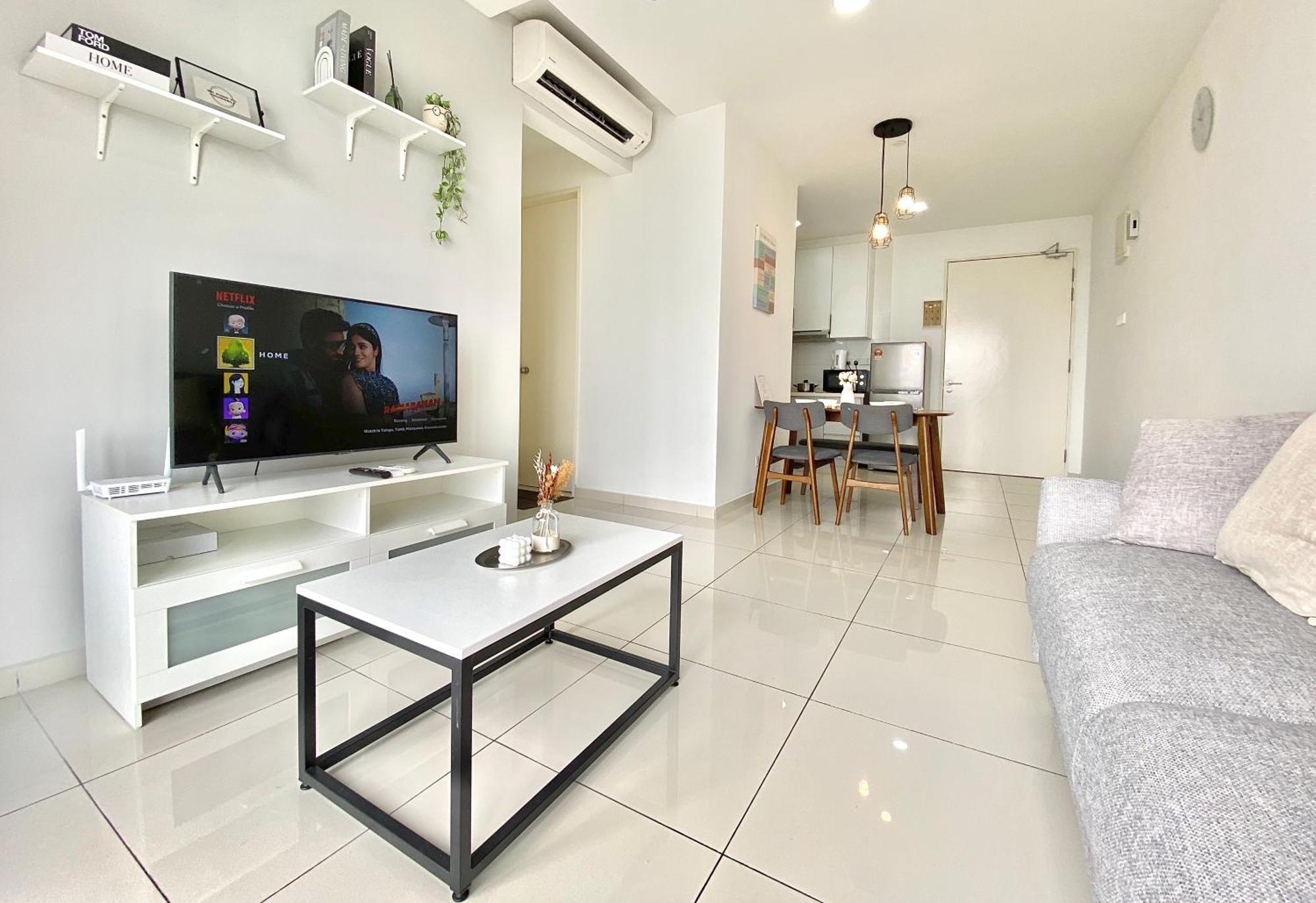 Kenwingston Skyloft Doorsteps To Brt Subang Usj Apartment