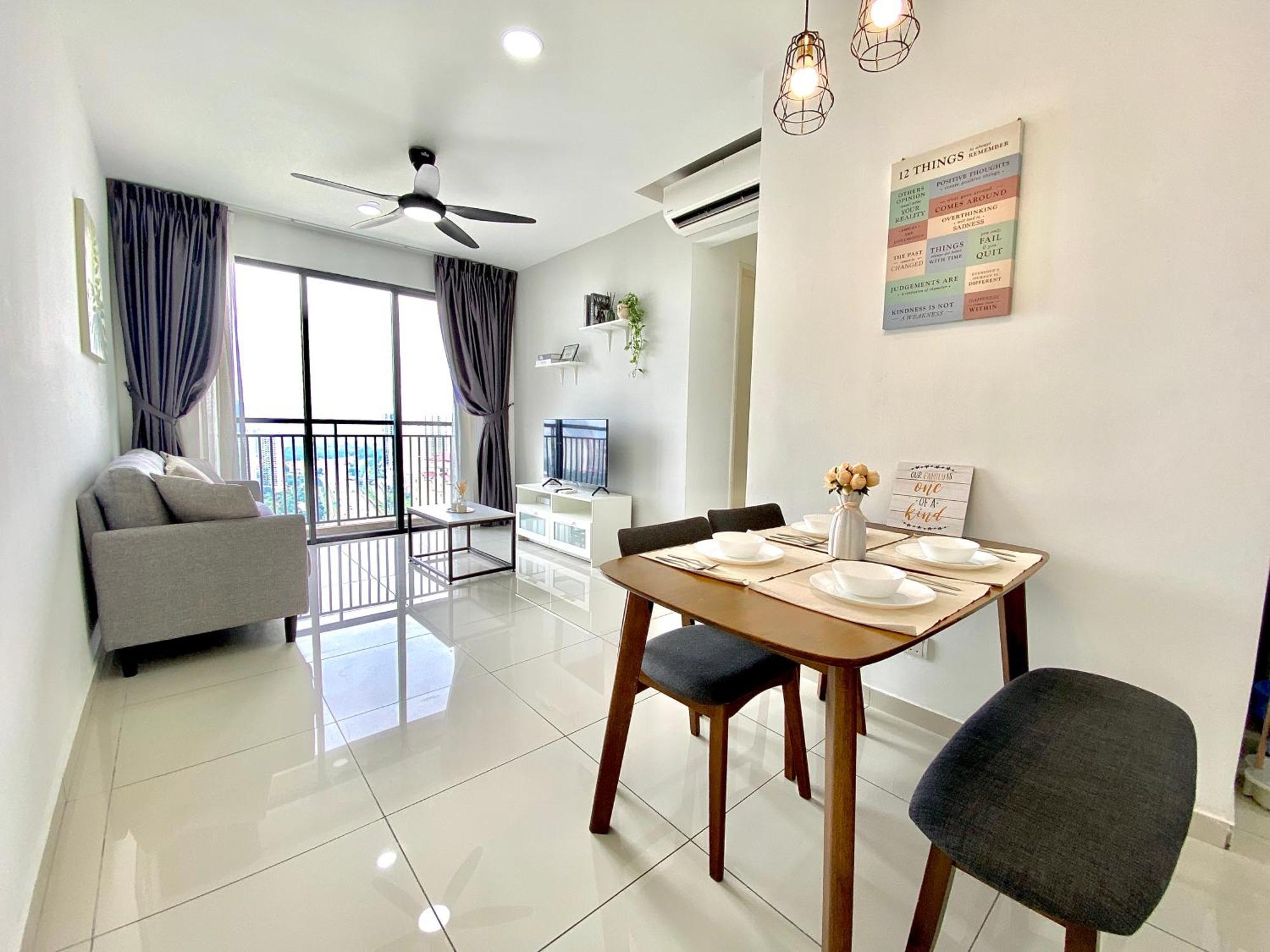 Apartment Kenwingston Skyloft Doorsteps To Brt Subang Usj *