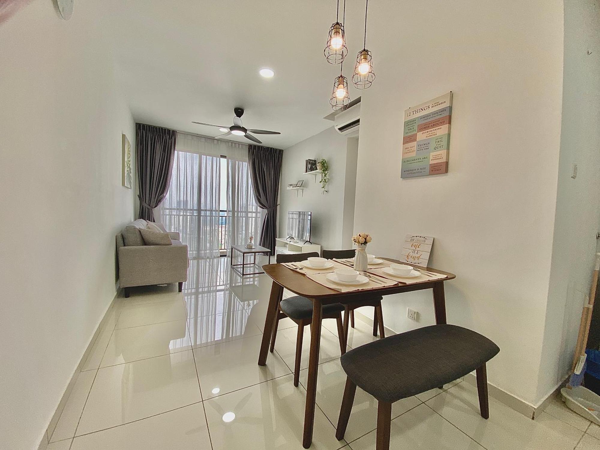 Kenwingston Skyloft Doorsteps To Brt Subang Usj Apartment *